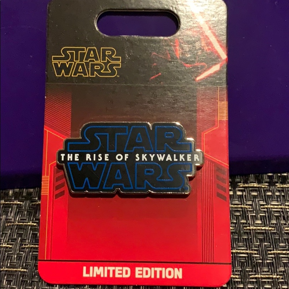 Disney Star Wars The Rise of Skywalker Pin LE 4000